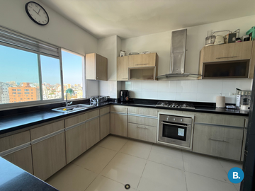 apartamento en venta en altos de riomar. Cod V516
