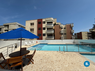 apartamento en venta en altos de riomar. Cod V516