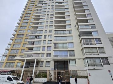 EN VENTA DEPARTAMENTO FRENTE AL MAR, VALPARAÍSO.