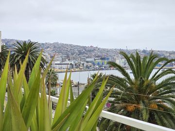 EN VENTA DEPARTAMENTO FRENTE AL MAR, VALPARAÍSO.
