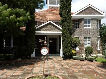Hermosa Casa tipo Ingles / Venta Toluca