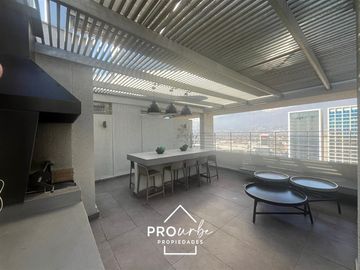 Venta 1D y 1B Estacionamiento Bodega vista oriente / Ñuñoa