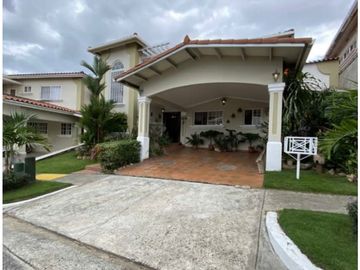 Venta de casa en Brisas del Golf, Brisas del Pacífico
