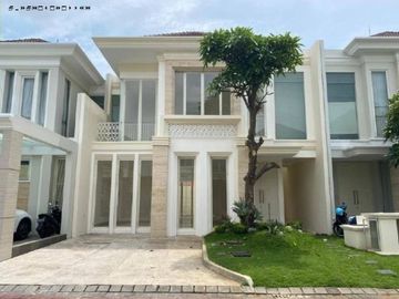 Rumah CASA TOBAGO, GRAND ISLAND Hadap Utara BARU Gress