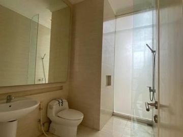 Rumah CASA TOBAGO, GRAND ISLAND Hadap Utara BARU Gress