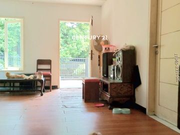 Dijual Rumah Lokasi Strategis Dekat Pondok Indah Mall Jakarta