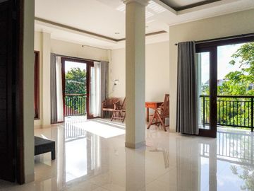 DIJUAL RUMAH LT3 HARGA 1,7M 10 MENIT KE PANTAI MELASTI BALI