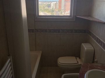 Departamento en venta de 7 dormitorios c/ cochera en Playa Grande