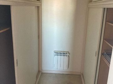 Departamento en venta de 7 dormitorios c/ cochera en Playa Grande