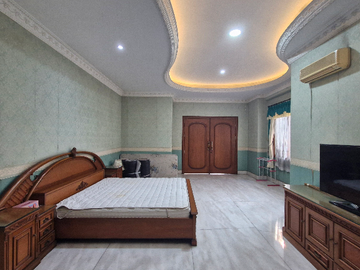 Rumah Puri Indah Jakarta Barat