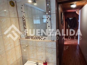 Casa en venta de 4 dorm.3 baños en La Serena