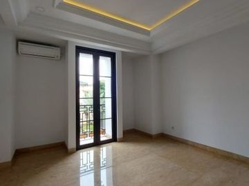 Rumah Baru Mewah Siap Huni Di Cipete Jakarta Selatan