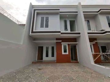 Rumah strategis free biaya termasuk asuransi,bonus Ac