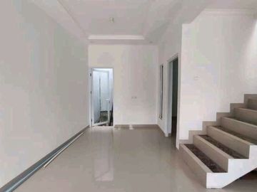 Rumah strategis free biaya termasuk asuransi,bonus Ac