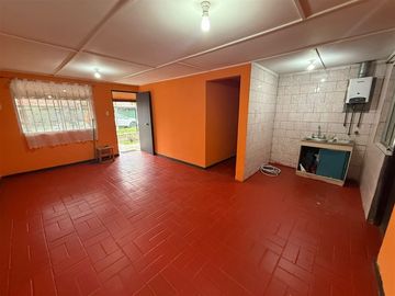 CASA EN VENTA, YERBAS BUENAS