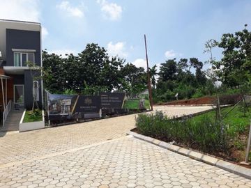 Cluster dengan Mezzanine 400jutaan dekat Stasiun dan Kota Bogor