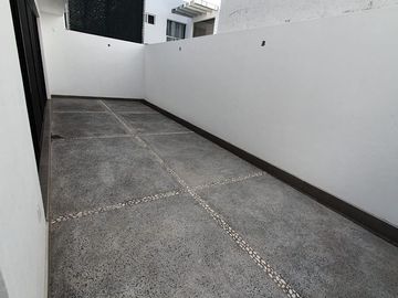 Residencia en Portanova, de Autor, Jardín, Sala TV, 3 Recamaras, de LUJO