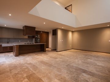 VENTA CASA EN ALTO LAGO
