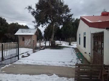 Vivienda de tres dormitorios en proximidad del Lago Moreno. Barrio Covibar