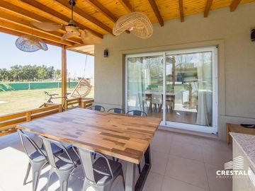Casa 3 dormotorios en venta - Haras de Funes