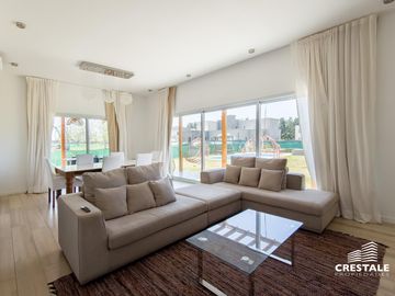 Casa 3 dormotorios en venta - Haras de Funes