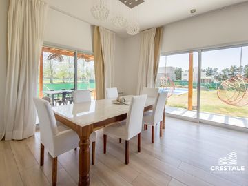 Casa 3 dormotorios en venta - Haras de Funes
