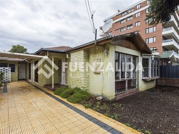 Acogedora casa en calle tranquila Las Condes