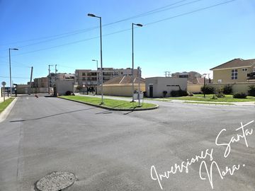 Casa en Condominio Serena Oriente SAN JOAQUIN
