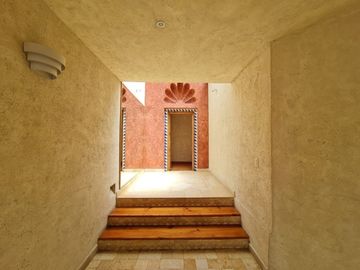 Casa en venta estilo mexicano en Zavaleta