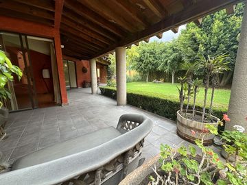 Casa en venta estilo mexicano en Zavaleta