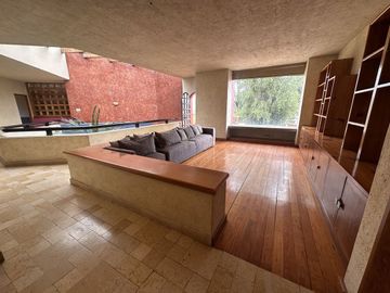 Casa en venta estilo mexicano en Zavaleta