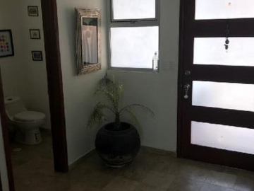 LAS MARGARITAS MAGNIFICA CASA EN VENTA