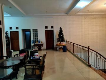 Rumah lux minimalis bagus pusat kota jalan Sriwijaya Bandung