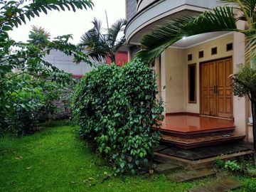 Rumah lux minimalis bagus pusat kota jalan Sriwijaya Bandung
