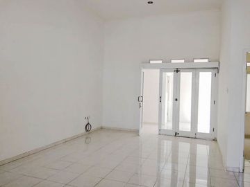 Rumah Murah Luas 105 di Permata Jingga Sukarno Hatta Malang