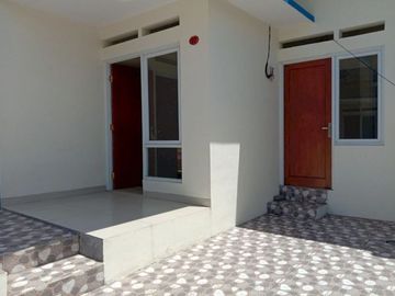 JUAL RUMAH READY STOCK DI PADALARANG, 7 MENIT KE PINTU TOL