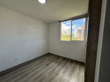 apartamento en arriendo en las lomitas. Cod A515424