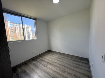 apartamento en arriendo en las lomitas. Cod A515424