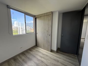 apartamento en arriendo en las lomitas. Cod A515424