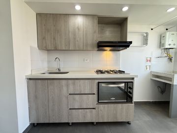 apartamento en arriendo en las lomitas. Cod A515424