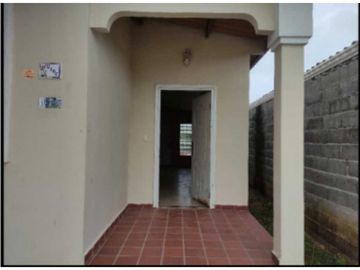 VENDO HERMOSA CASA EN ARRAIJAN BRISAS DEL GOLF 3R