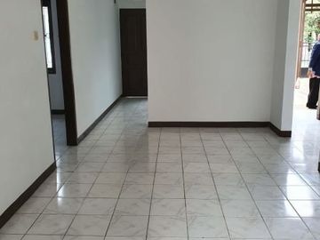 Rumah Layak Huni Murah di Komplek Antapani Arcamanik Bdg Timur