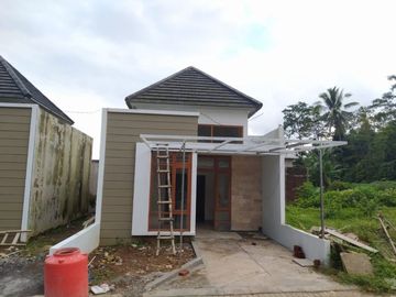 JUAL RUMAH DI SALATIGA