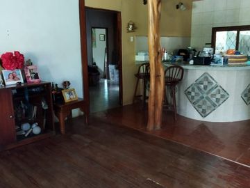 Casa al pie del rio