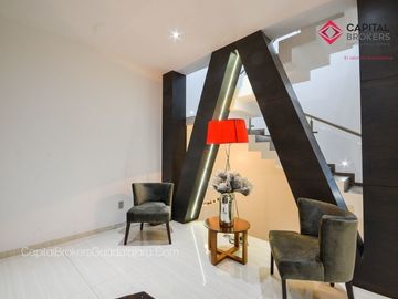 Casa de lujo moderna con jardín fracc. Olivos residencial, zona real.