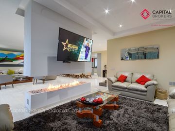 Casa de lujo moderna con jardín fracc. Olivos residencial, zona real.