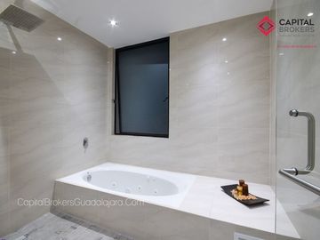 Casa de lujo moderna con jardín fracc. Olivos residencial, zona real.