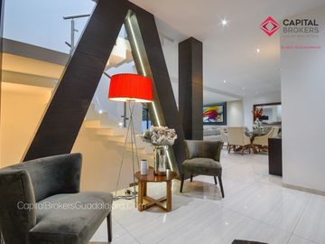 Casa de lujo moderna con jardín fracc. Olivos residencial, zona real.