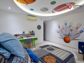 Casa de lujo moderna con jardín fracc. Olivos residencial, zona real.