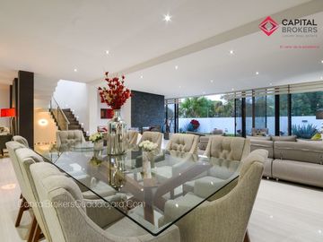 Casa de lujo moderna con jardín fracc. Olivos residencial, zona real.